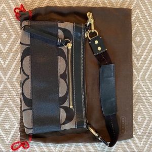 Coach shoulder bag